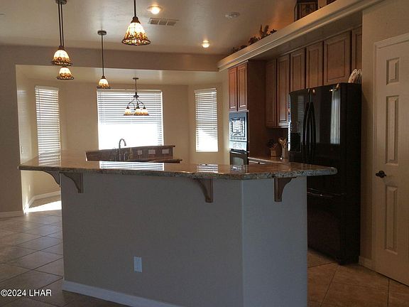 3rd image of 160 Sheanwater Ln
