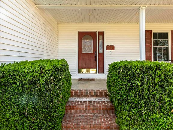 4th image of 1209 Murraywood Ln