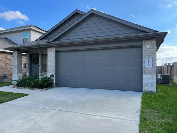 16818 Short Pines Dr, Conroe, TX 77302