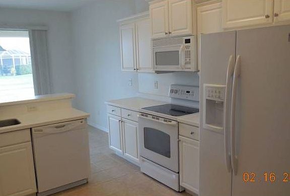 Kitchen/Breakfast Bay