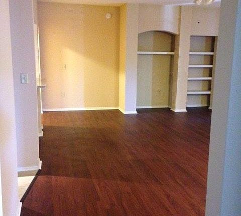 2nd image of 132 Vista Verdi 200 Cir