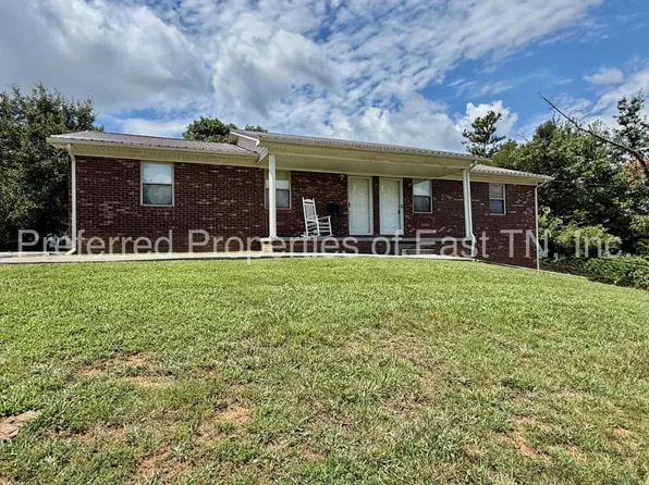2882 Blue Ridge Dr, Morristown, TN 37814