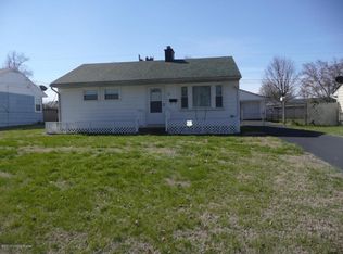 311 Redding Rd, Louisville, KY 40218