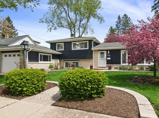117 N Maple St, Palatine, IL 60067