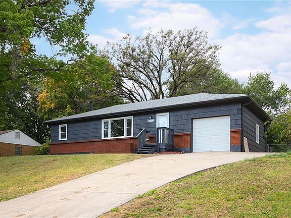 3rd image of 2418 N 84th St
