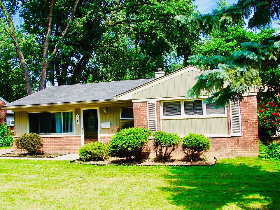 1st image of 34 Huntley Ave