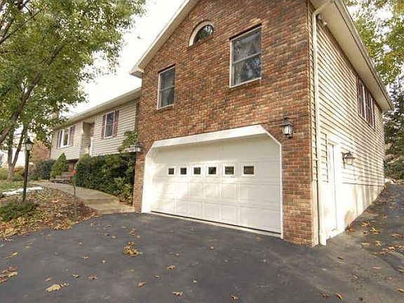 4 Bedrooms 3.5 Baths