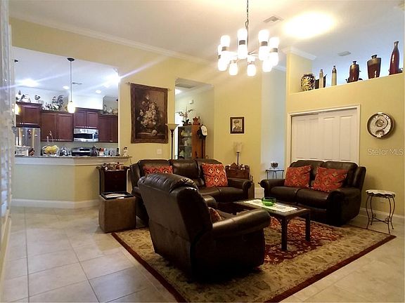 4th image of 667 Sanctuary Golf Pl