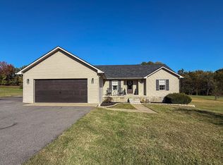 2445 Lovelaceville Florence Station Rd W, Paducah, KY 42001