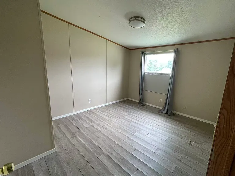 6704 Pear Cir — Photo 5