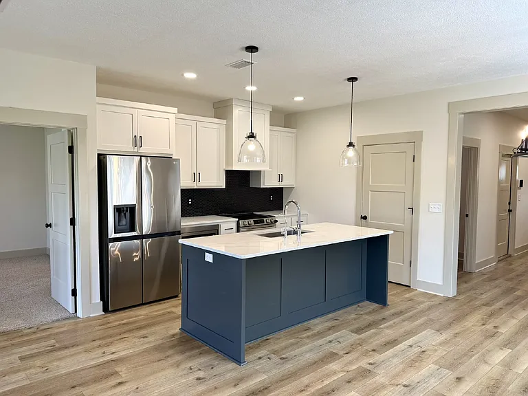 3806 Heartwood St — Photo 6
