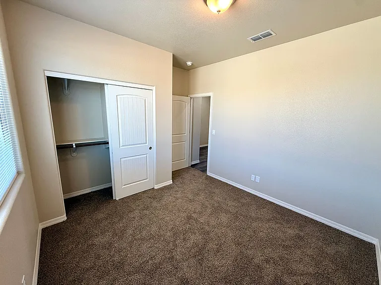 3572 Charleston Loop — Photo 31