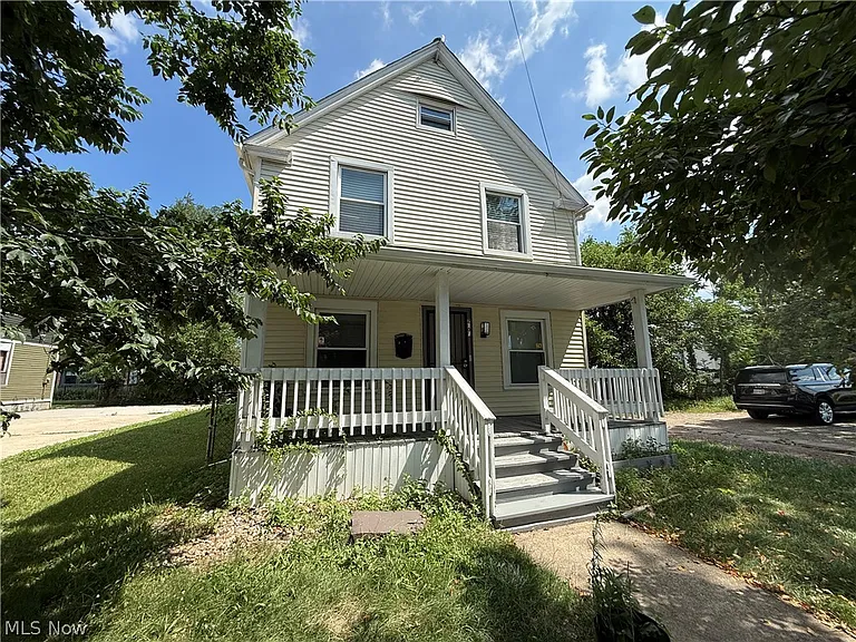 2602 Vega Ave — Photo 1
