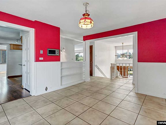 3rd image of 532 Clarmount Ct NW