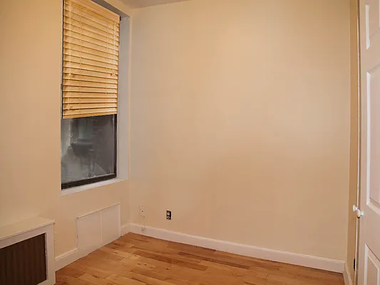 Rented by Issembert Companies | media 9