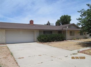 8932 Hickory Ave, Hesperia, CA 92345