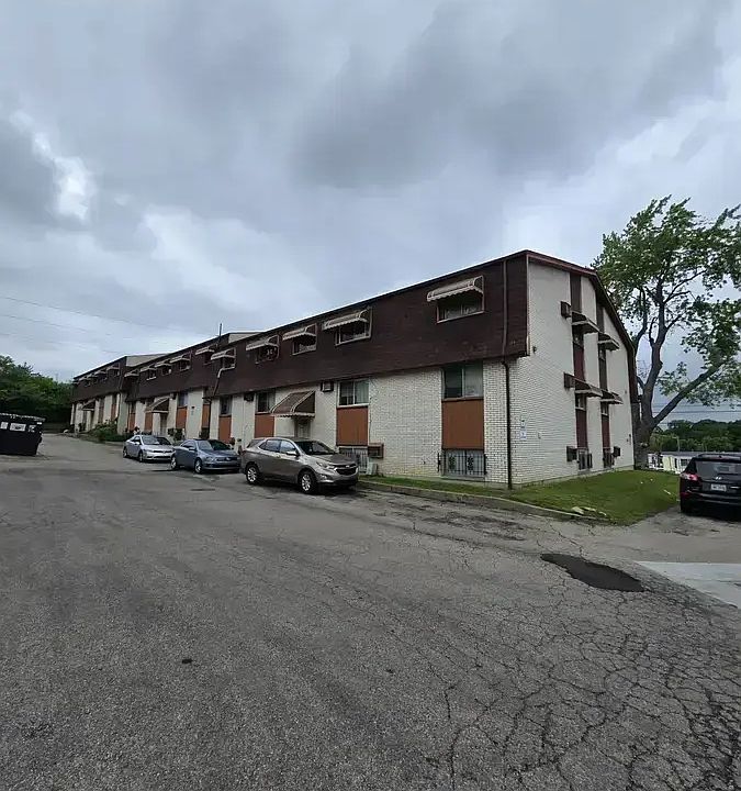 1st image of 4644 Burkhardt Ave #4654-D