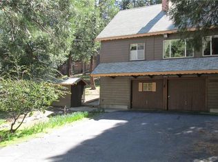 23979 Pioneer Camp Rd, Crestline, CA 92325