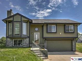 5055 Nebraska Ave, Omaha, NE 68104