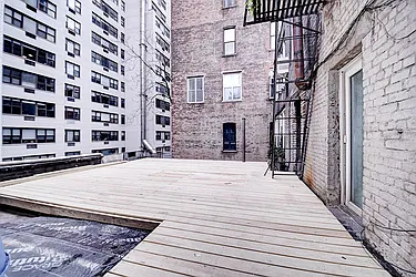 Rented by Urbane Brokerage