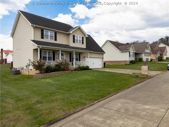 111 Prado Dr, Hurricane, WV 25526