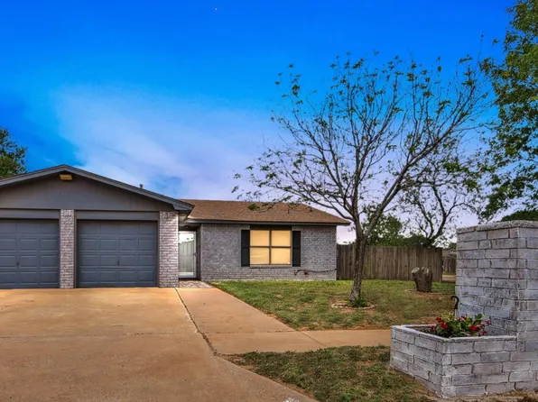 513 E 77th St, Lubbock, TX 79404