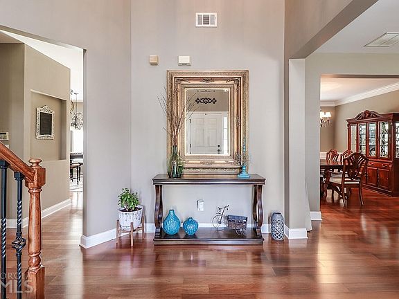 5th image of 1190 Great Oaks Dr