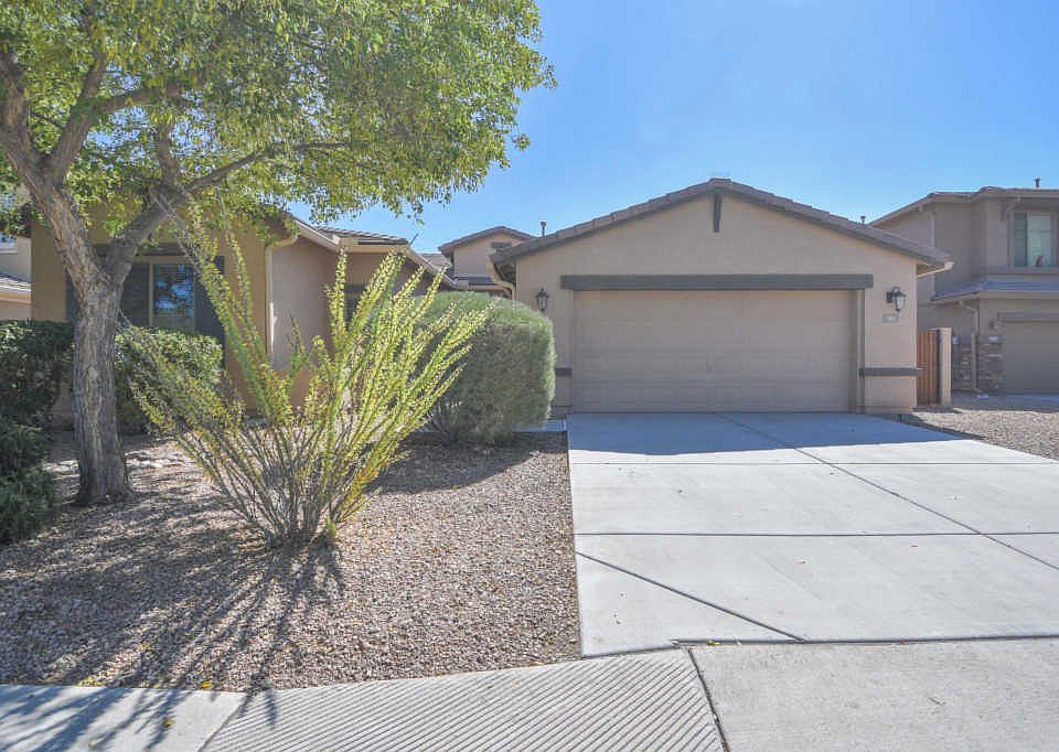 1st image of 145 W Blue Lagoon Dr
