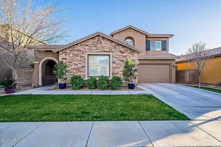 1st image of 2815 E Honeysuckle Pl
