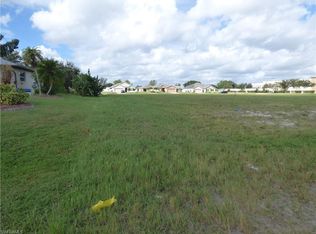 2616 SW 8th Pl, Cape Coral, FL 33914