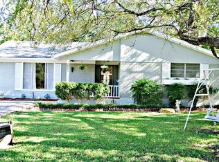 203 Taylor Rd, Elgin, TX 78621