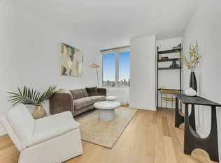 43-22 Queens St #4802, Long Island City, NY 11101