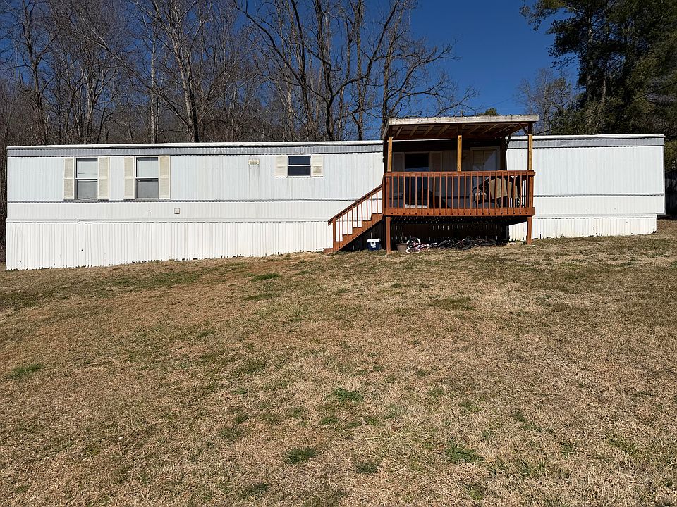 1st image of 223 Long Hollow Rd