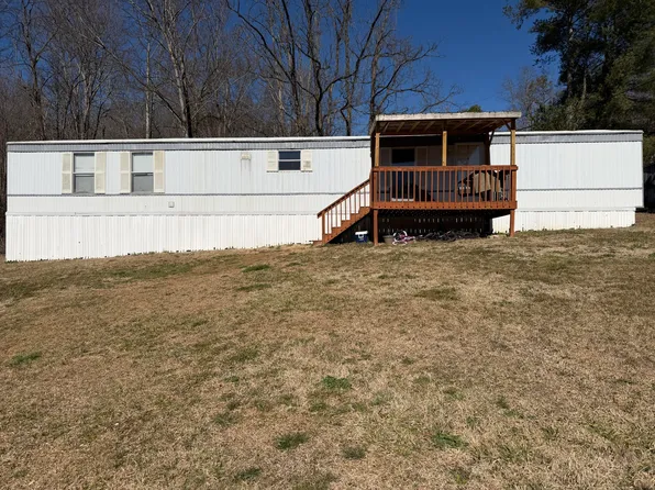 223 Long Hollow Rd, Rogersville, TN 37857