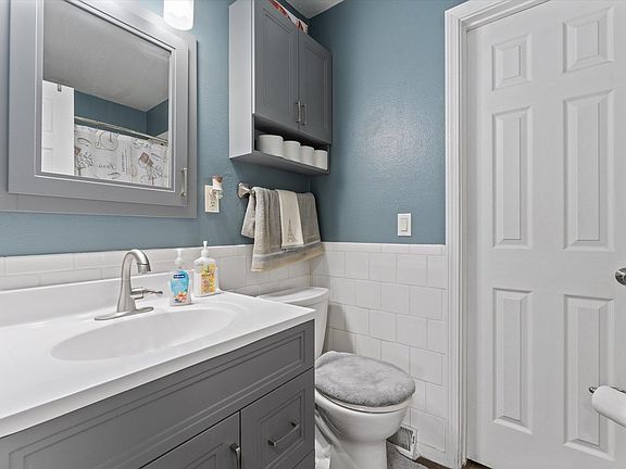 4th image of 1310 Northlea Dr