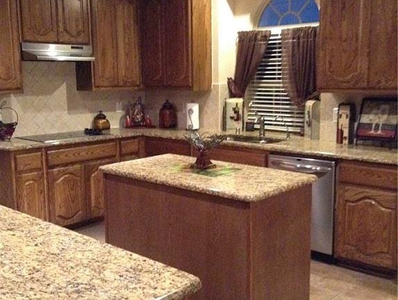 2nd image of 3028 Summerview Dr