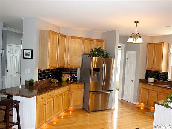 4th image of 4824 Saddleridge Ct