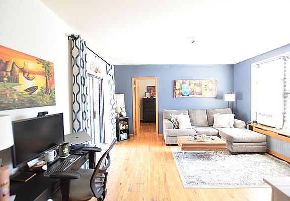3rd image of 170 W 78th St #P/h