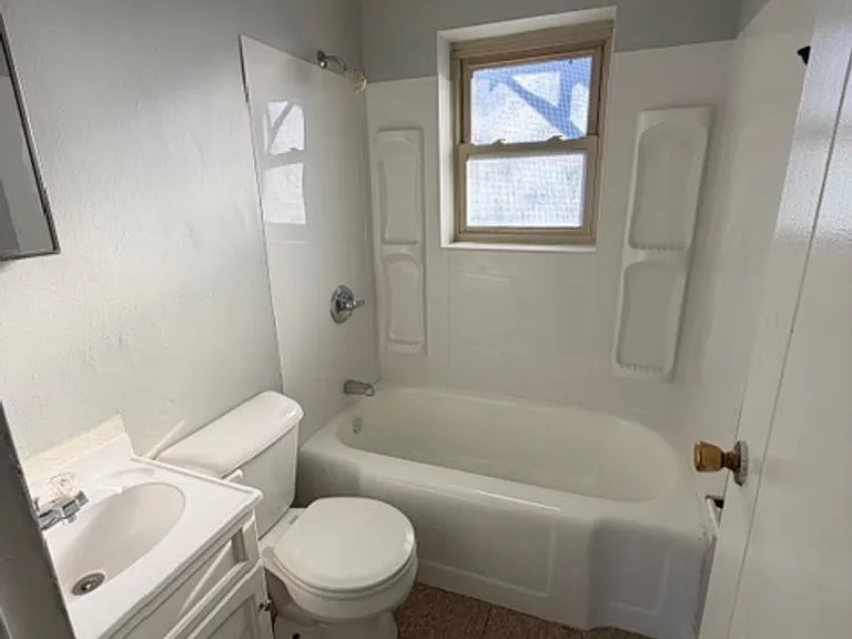 Carriage Hill — Photo 17