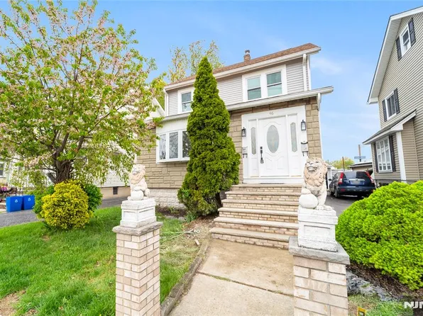 46 Chamberlain Ave, Little Ferry, NJ 07643