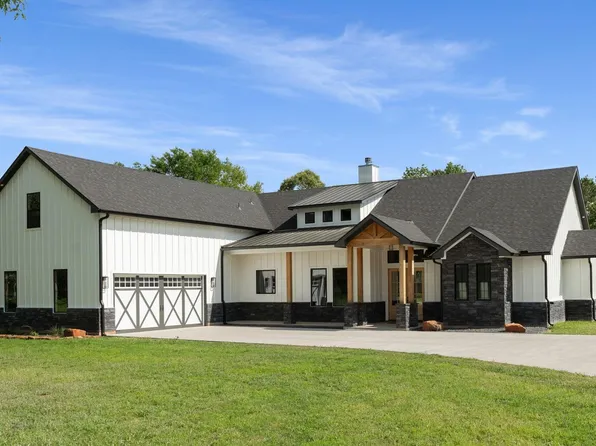 14741 Edwards Rd, Montgomery, TX 77316