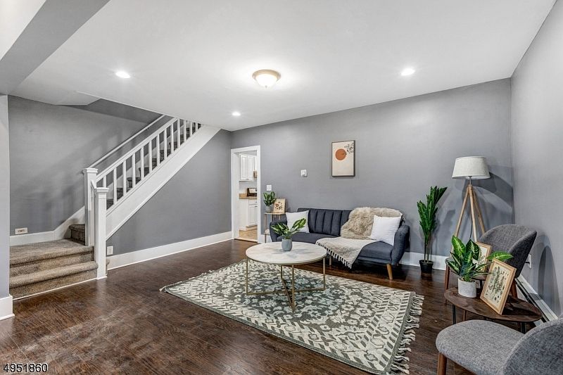 1st image of 37 Maier St #1