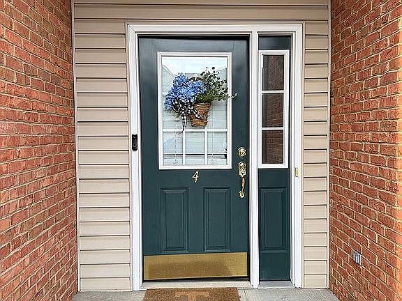 2nd image of 2045 N Economy Rd #4