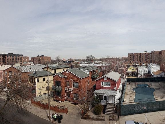 5th image of 2355 E 12th St APT 6G