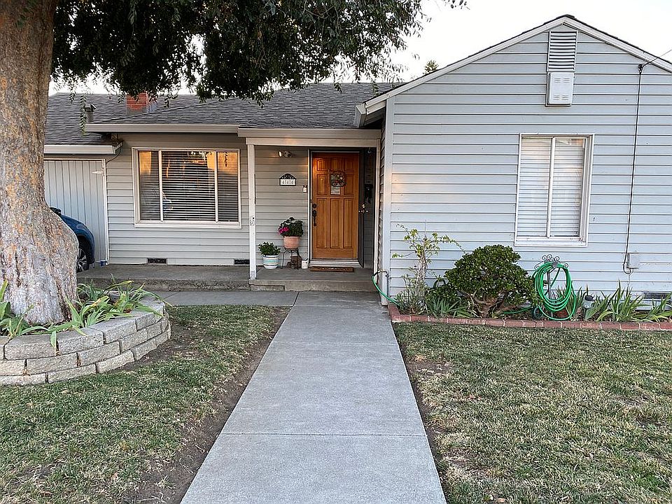 2nd image of 444 Vallejo Ave