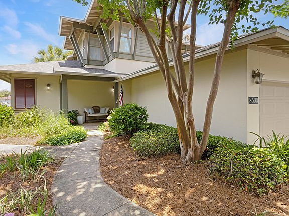 2nd image of 8600 Magnolia Bay Ln