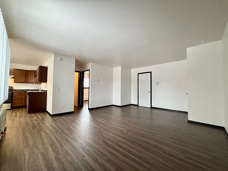 2341 Badger Pkwy #1 — Photo 6