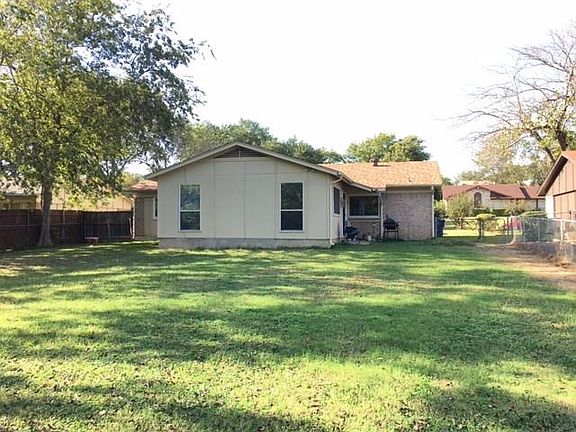 4th image of 342 Brookview Dr