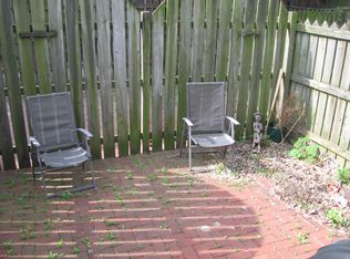 1624 Green St APT B, Philadelphia, PA 19130