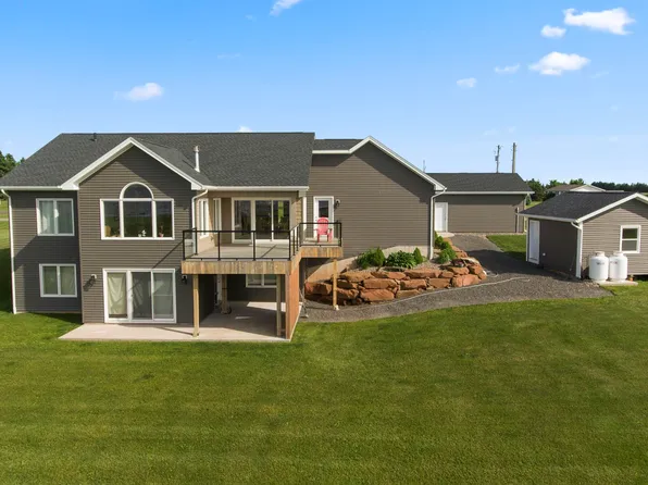 330 Birkallum Dr, Bedford Parish, PE C1B 0T6